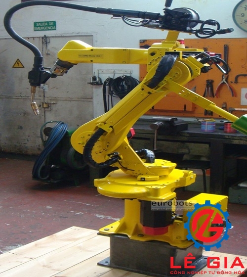 Robot Fanuc RJ2 M16i